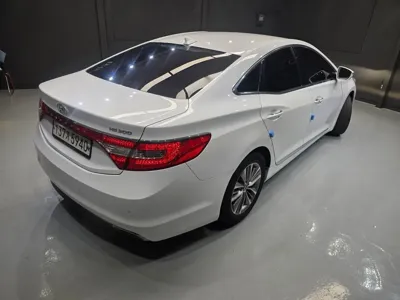 Hyundai Grandeur 2016, 382979 км, за 3800000 KRW - фото 6
