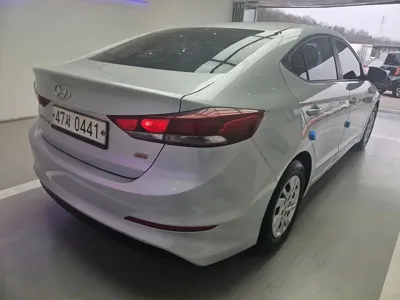 Hyundai Avante 2016, 139382 км, за 5400000 KRW - фото 3