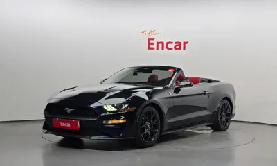 Ford Mustang · 2021 год