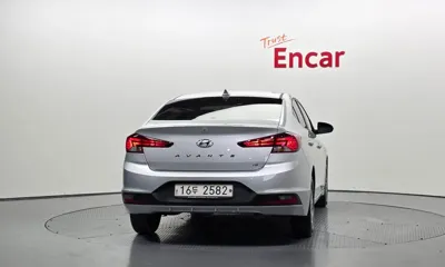 Hyundai Avante 2019, 134123 км, за 8700000 KRW