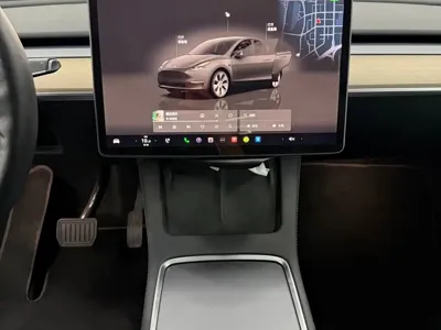 Tesla Model Y 2022, 75000 км, за 158800 CNY - фото 9