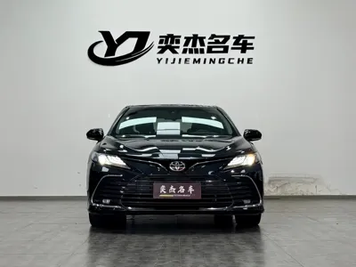 Toyota Camry 2022, 38000 км, за 106800 CNY