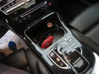 Mercedes-Benz C-Class 2016, 119428 км, за 20000000 KRW - фото 14