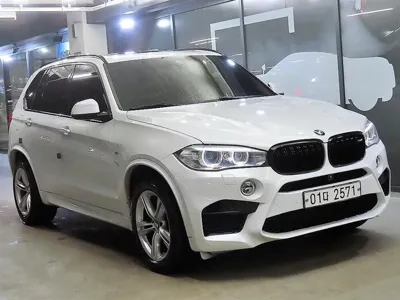BMW X5 · 2018 год