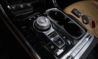 Kia Canival 2021, 79770 км, за 26000000 KRW - фото 9