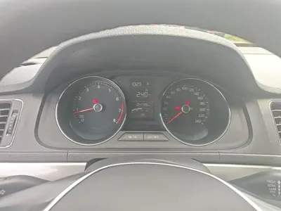 Volkswagen Lavida 2017, 124700 км, за 33500 CNY - фото 8