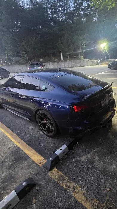 Audi RS5 2022, 18205 км, за 77000000 KRW