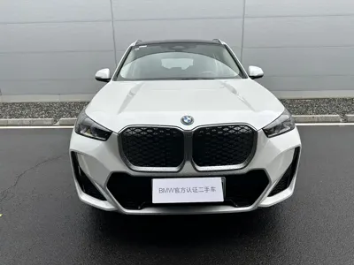 BMW iX1 2025, 33800 км, за 128800 CNY