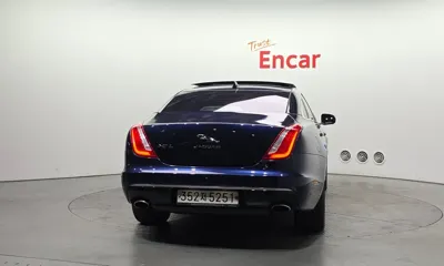 Jaguar XJ 2016, 101635 км, за 16300000 KRW