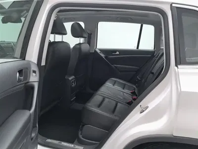 Volkswagen Tiguan 2015, 42699 км, за 44900 CNY - фото 15