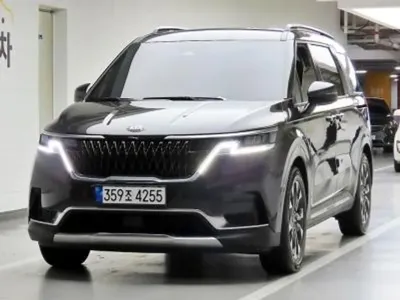 Kia Canival 2021, 71642 км, за 320000 KRW
