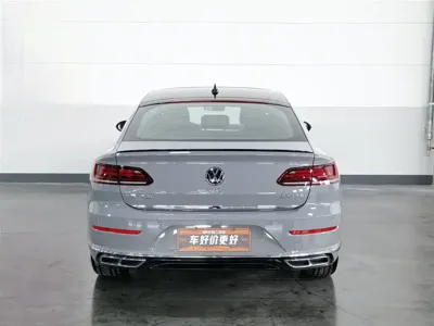 Volkswagen CC 2024, 32700 км, за 129800 CNY