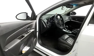 ChevroletGMDaewoo Cruze 2016, 137694 км, за 3400000 KRW - фото 10