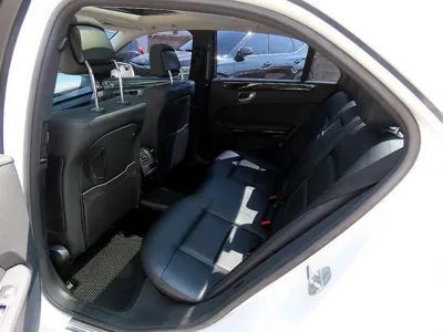 Mercedes-Benz E-Class 2010, 135654 км, за 4900000 KRW - фото 6
