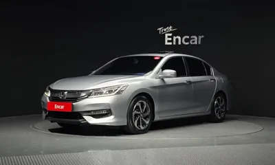 Honda Accord · 2017 год