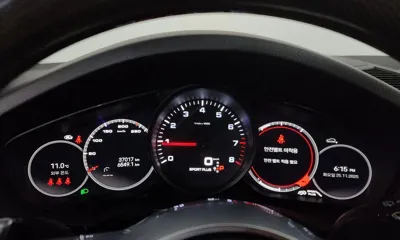Porsche Cayenne 2023, 37017 км, за 93490000 KRW - фото 8