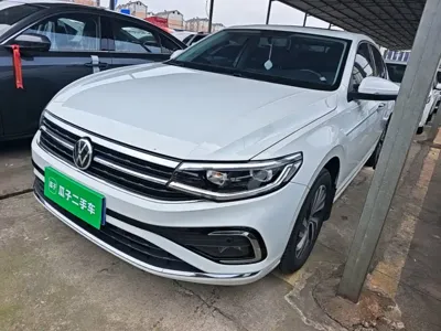 Volkswagen Bora 2024, 10500 км, за 70200 CNY