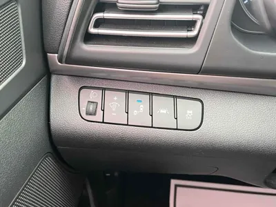 Hyundai Avante 2019, 116000 км, за 10400000 KRW - фото 14