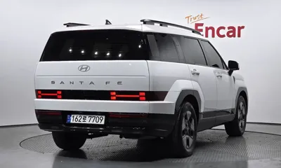 Hyundai Santafe 2024, 24379 км, за 38500000 KRW