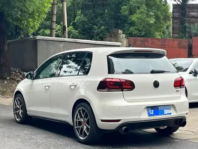 Volkswagen Golf GTI 2010, 130000 км, за 29800 CNY