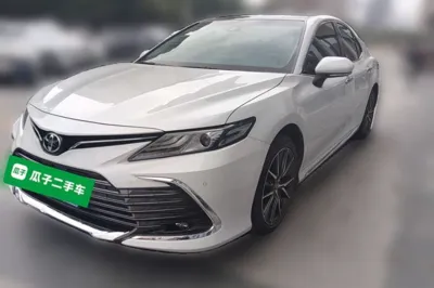 Toyota Camry 2023, 36200 км, за 142675.78 CNY - фото 1