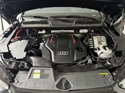 Audi SQ5 2023, 50500 км, за 243800 CNY - фото 8