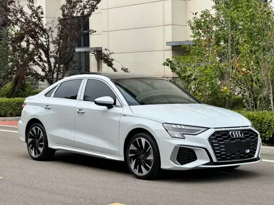 Audi A3 2023, 7000 км, за 169800 CNY