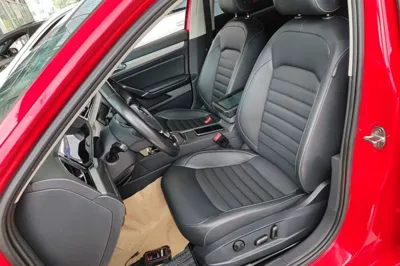 Volkswagen Lamando 2019, 67600 км, за 68734.27 CNY - фото 17