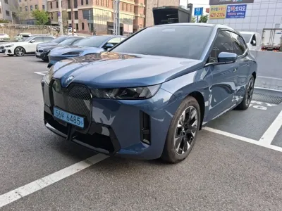 BMW iX · 2026 год