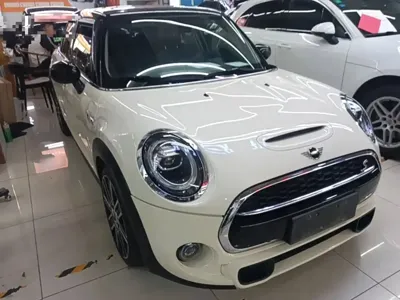 MINI MINI 2021, 74100 км, за 125800 CNY