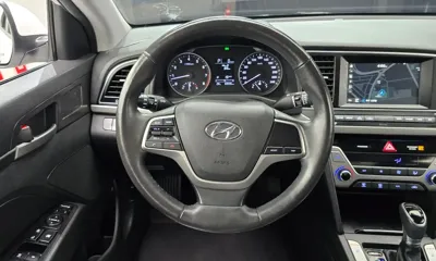 Hyundai Avante 2017, 83595 км, за 10400000 KRW - фото 13