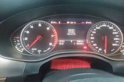 Audi A6L 2018, 407000 км, за 85443.68 CNY - фото 11