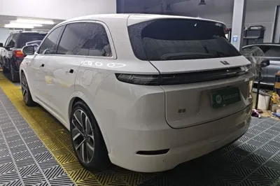 Li Auto L7 2024, 40800 км, за 242041.7 CNY