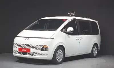 Hyundai Staria · 2022 год