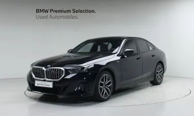 BMW 5-Series · 2025 год