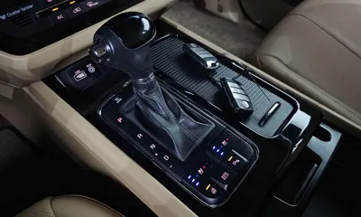 Kia Canival 2016, 141074 км, за 11900000 KRW - фото 9