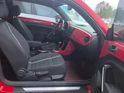 Volkswagen Beetle 2017, 90600 км, за 65900 CNY - фото 8