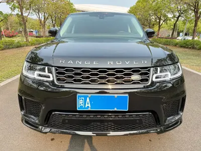Land Rover Sport 2019, 90000 км, за 339799 CNY