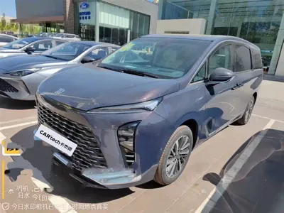 Buick GL8 Hybrid · 2025 год