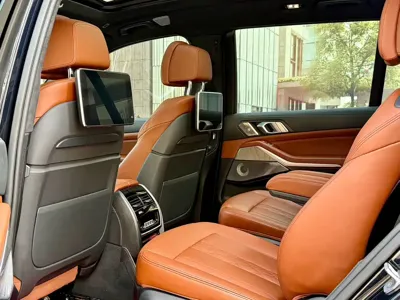 BMW X7 2021, 69000 км, за 388000 CNY - фото 6