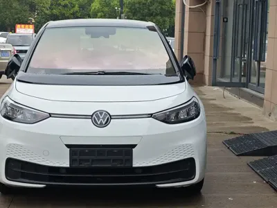 Volkswagen ID.3 2025, 30000 км, за 87800 CNY