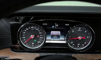 Mercedes-Benz E-Class 2018, 88824 км, за 26900000 KRW - фото 8