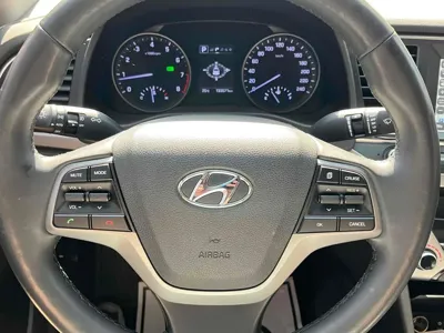 Hyundai Avante 2017, 130000 км, за 8900000 KRW - фото 11
