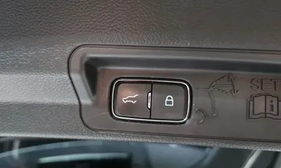 Ford Explorer 2020, 63230 км, за 26000000 KRW - фото 32
