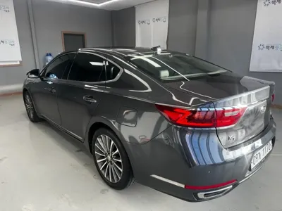Kia K7 2018, 122243 км, за 12500000 KRW