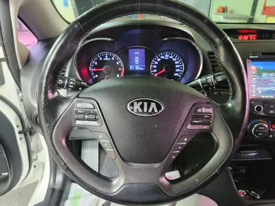 Kia K3 2014, 92075 км, за 6500000 KRW - фото 15