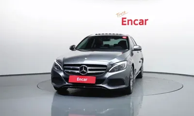 Mercedes-Benz C-Class 2017, 143641 км, за 11100000 KRW