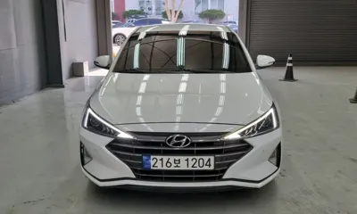 Hyundai Avante 2019, 160528 км, за 9900000 KRW