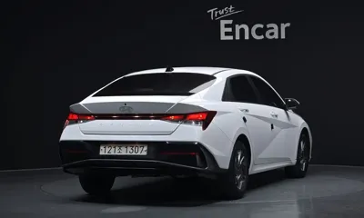 Hyundai Avante 2024, 51107 км, за 18800000 KRW - фото 2