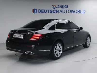 Mercedes-Benz E-Class 2018, 196588 км, за 16300000 KRW - фото 2